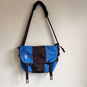 Timbuk2 Black Blue Classic Messenger Crossbody Bag Commuter Travel Laptop Bag